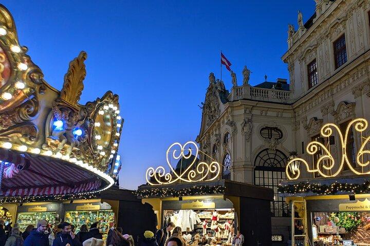 Visita guiada ao Mercado de Natal de Viena com comida e bebida