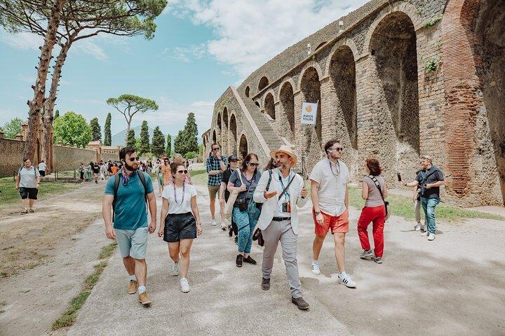 Pompeya en 2 horas con visita arqueológica y anfiteatro