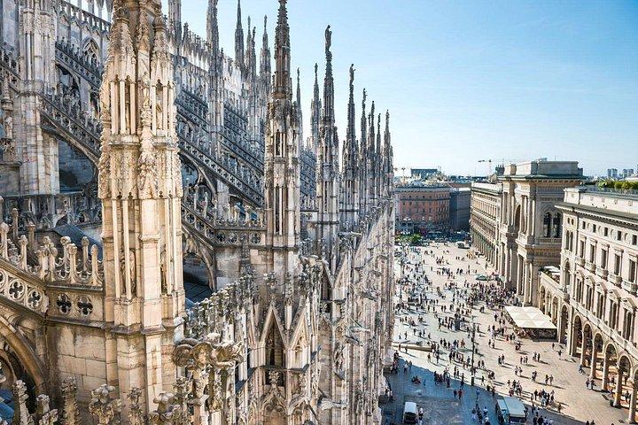 ミラノキッズツアー： Duomo Rooftop, Gelato Tasting & Leonardo Museum