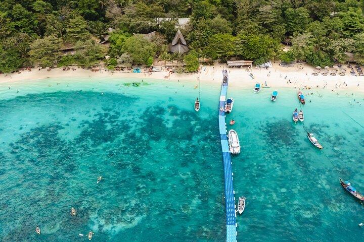 プーケット: サンゴ、ラチャ、プロムテープ島カタマラン日帰りツアー