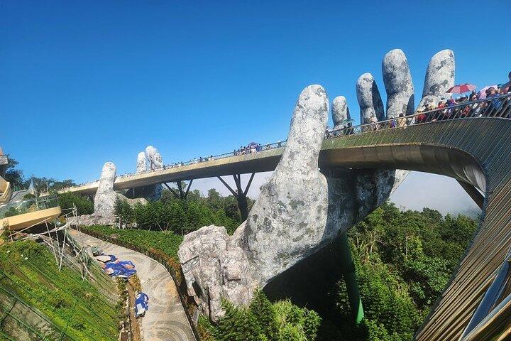 GOUDEN BRUG & BA NA HILL., ZONNENWOORD via kabelbaan, waterval, wilde jungle