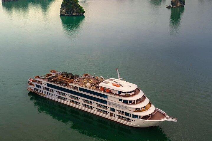 Meilleur croisière premium dans la baie d'Halong au départ du port international d'Halong
