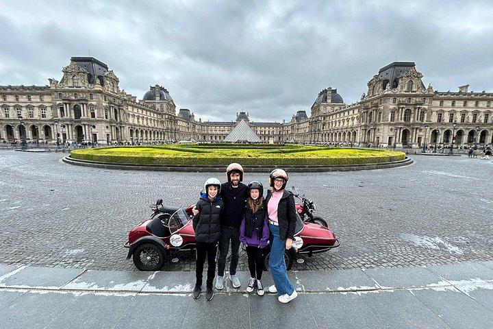 Custom Half-Day Paris Sidecar Experience