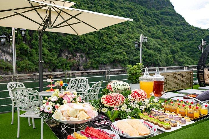 ハロン湾豪華日帰りクルーズ（オールインクルーシブ ） ： オプション多数