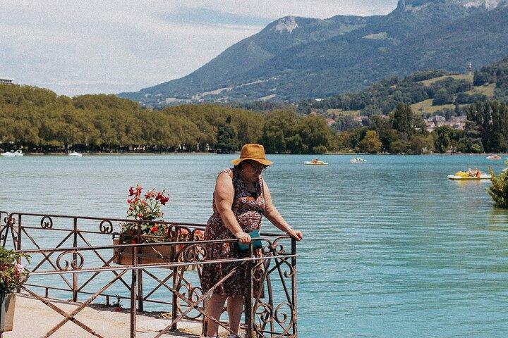 Pérouges & Annecy Privater Tagesausflug mit Verkostung aus Lyon