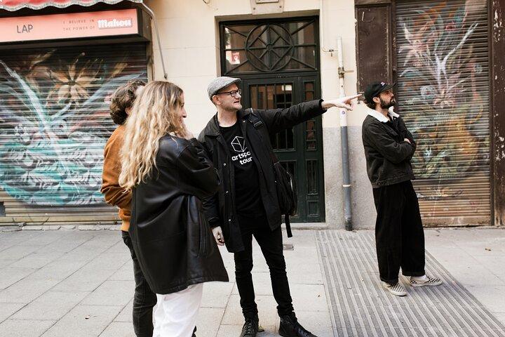 Tour de arte de rua escondida em Madri
