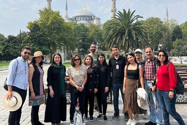 Best Istanbul Sultanahmet Old City Tour with Lunch and Transfer