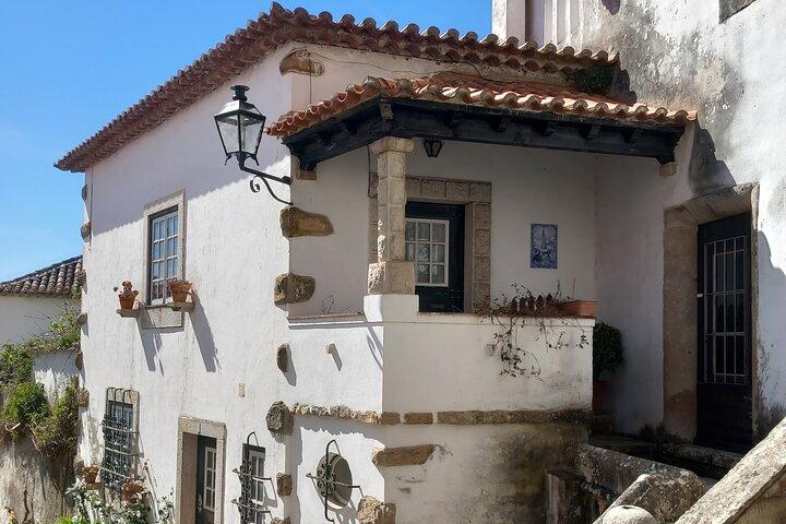 LISBON to PORTO (vice-versa) Tailor made
