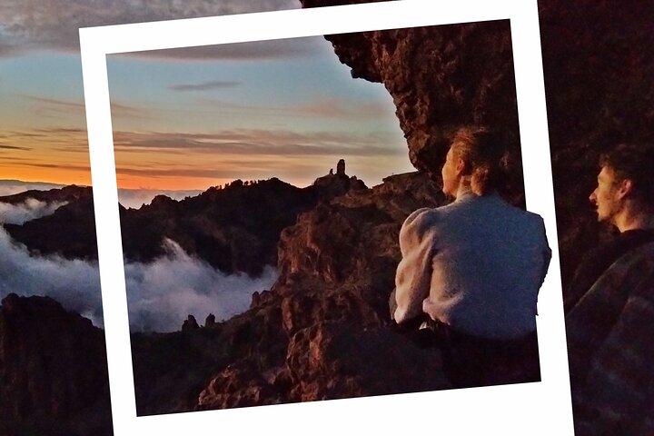 Randonnée au coucher du soleil et expérience d'observation des étoiles à Roque Nublo Mountains