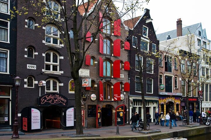 Amsterdam Red Light District and City Center Walking Tour