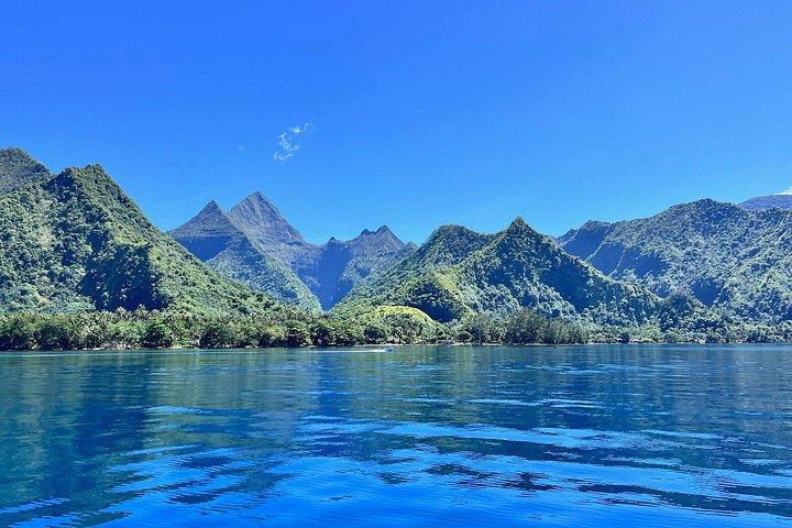 Excursion to discover the authentic Tahiti Peninsula 4:00