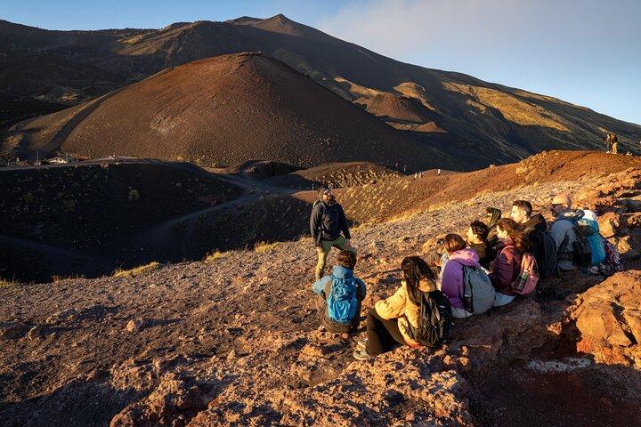 Fantastisk Etna Sunset Tour med afhentning og afhentning fra Catania