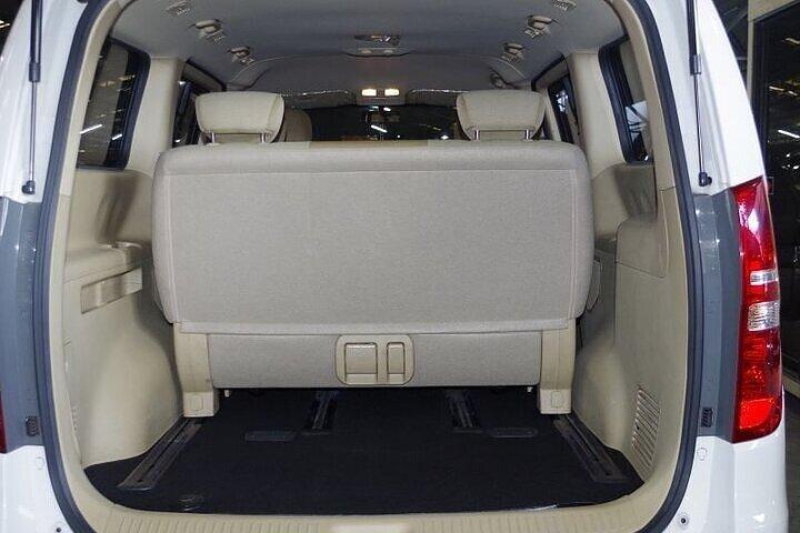 Llegada en minivan o SUV desde el aeropuerto de Siem Reap REP a Siem Reap