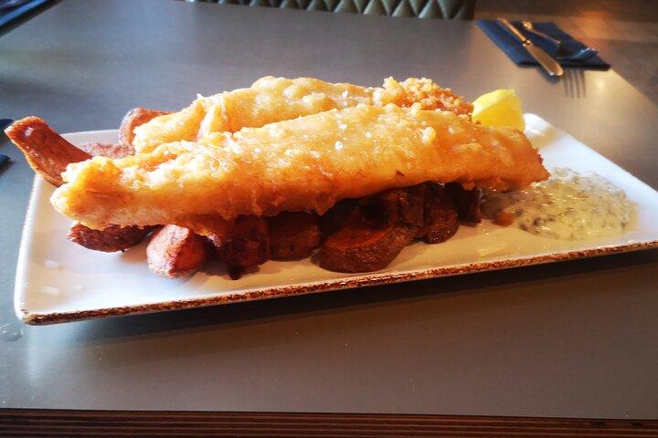 Tour de comida e bebida saborosa e indulgente em Edimburgo