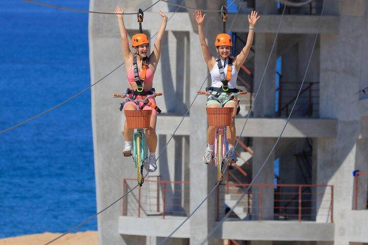 UTV, paseo a caballo gratis y Sky Bike Adventure Combo