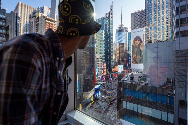 NYC Broadway Tour : Backstage Stories & Theater Secrets