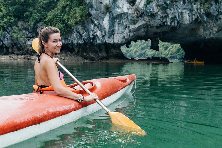 5-Sterne Halong Sealion Cruise mit Jacuzzi, Buffet, Shuttlebus