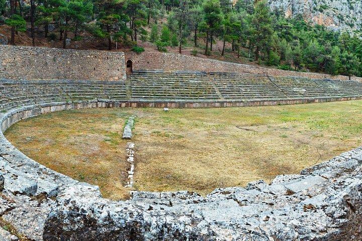 プライベート豪華ツアー：デルフィ – 古代世界の聖なる中心地