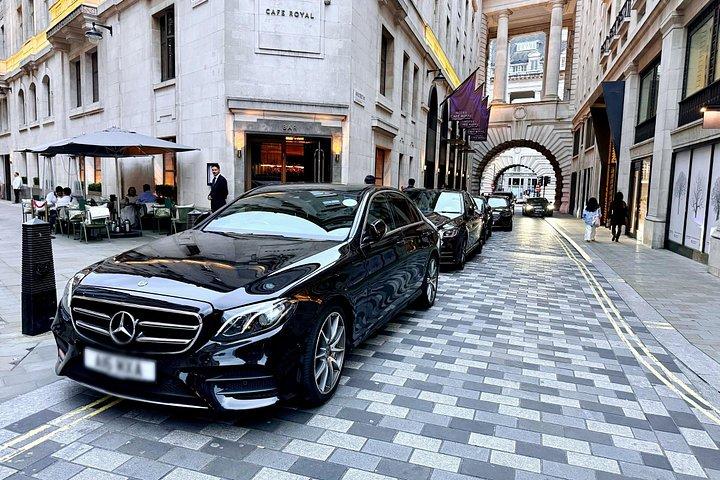 運転手付きリムジンサービスヒースロー空港発着ロンドンホテル