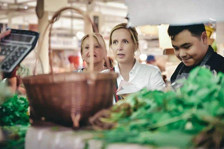 SABIENGによるバンコクタイ料理教室と現地市場訪問