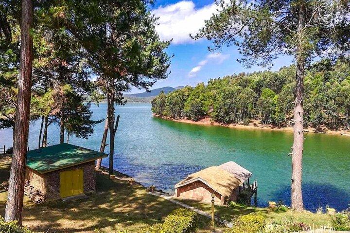 Excursion d'une journée au départ de Tana: vers le lac Mantasoa et le parc de soa Nosy