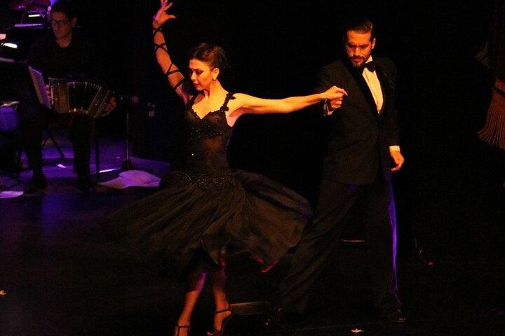 Piazzola Tango Show com bebidas