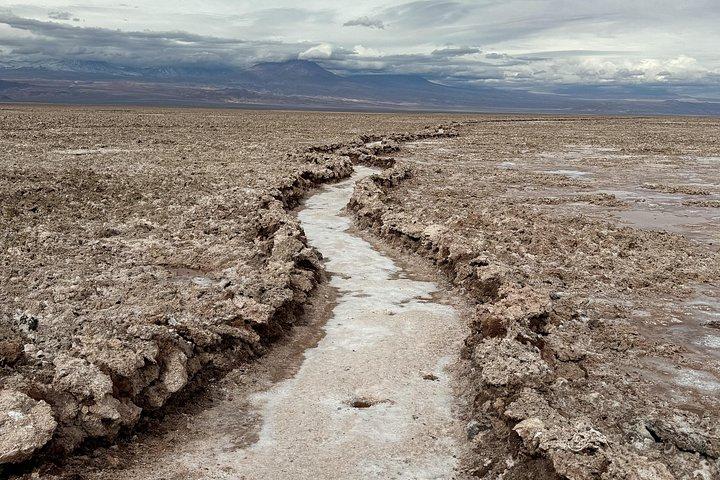 Triple Excursion: Red Stones, High Plains and Chaxa