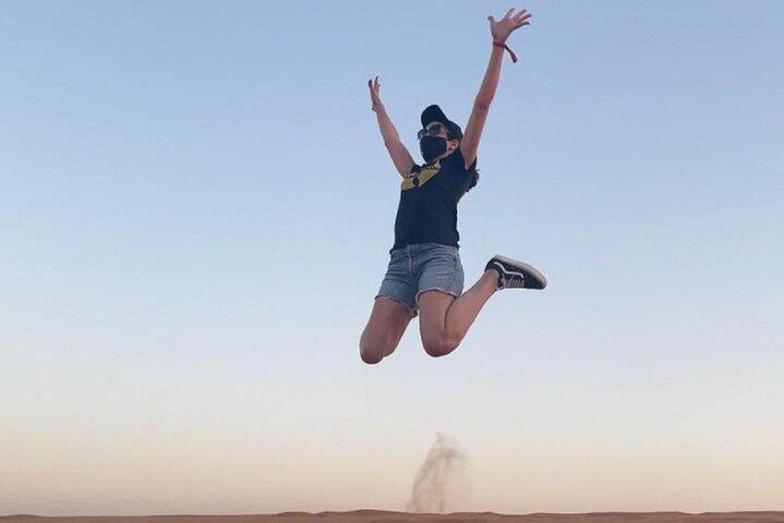Dubai Lahbab Wüstensafari mit Grillabendessen