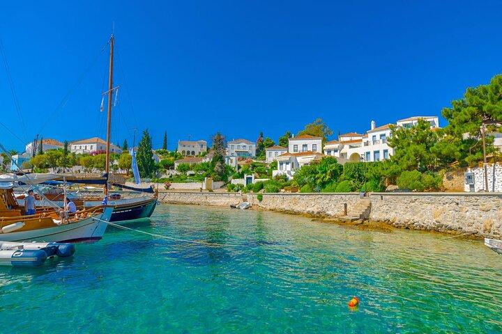 Excursión privada de un día a la isla Spetses desde Atenas