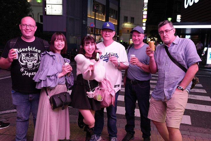 Visita à vida noturna de Shinjuku