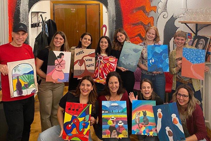 Experiencia de pintura y vino en Piazza Navona