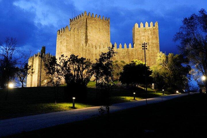 Guimarães medieval- por la tarde o el día -desde Oporto o Braga