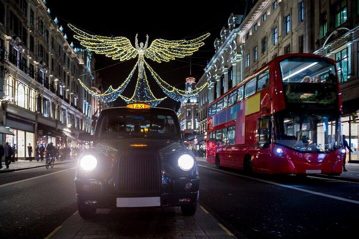 Excursion privée de taxi noir des lumières de Noël avec guide