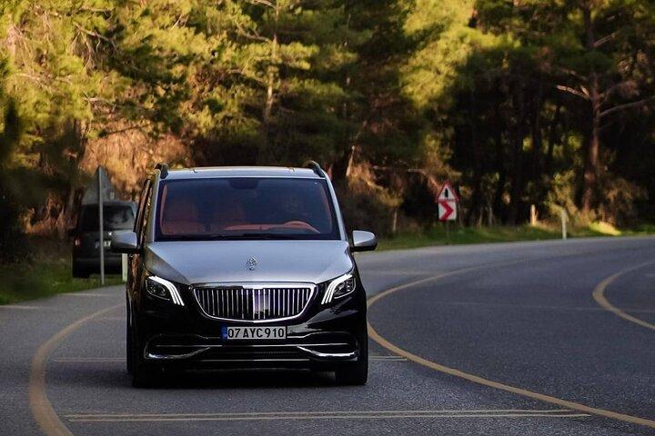 Marmaris Transfer privado com bebidas e entretenimento
