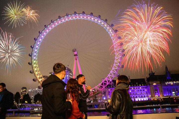 London New Year's Eve Dinner Cruise
