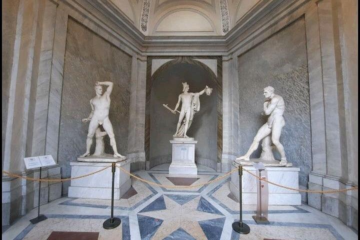 Self Guided Vatican Museums Fast Track Ticket