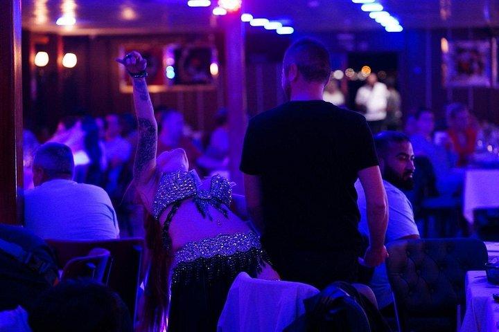 İstanbul Dinner Cruise with Turkish Night