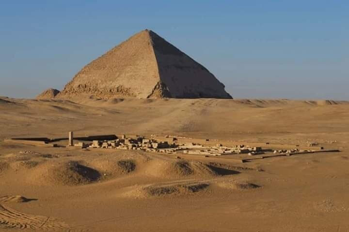 Memphis, Saqqara and the Pyramids of Giza from Cairo