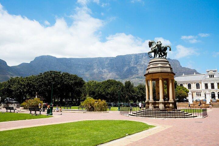 Private Half-Day Sightseeing in Cape Town with a local