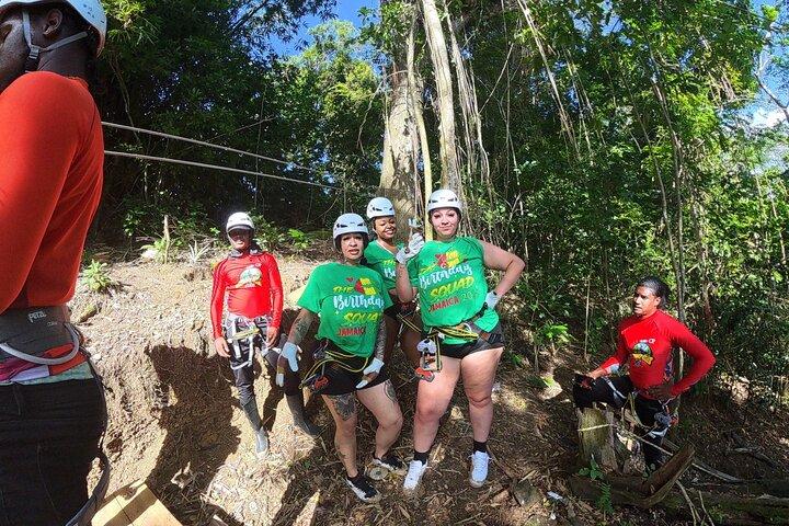 Tour con Zipline e Rick’Cafe più lungo della Giamaica con trasporto