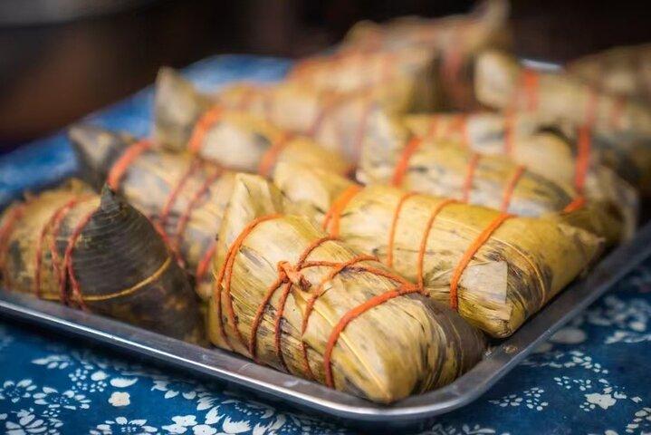 Privat Foodie Tour for 6-timers Layover i Shanghai Water Town