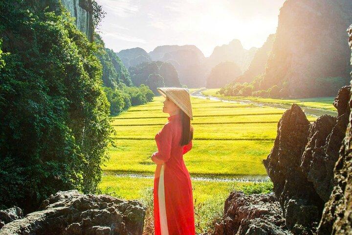 Dag Ninh Binh, Hoa Lu, Tam Coc en Mua Cave