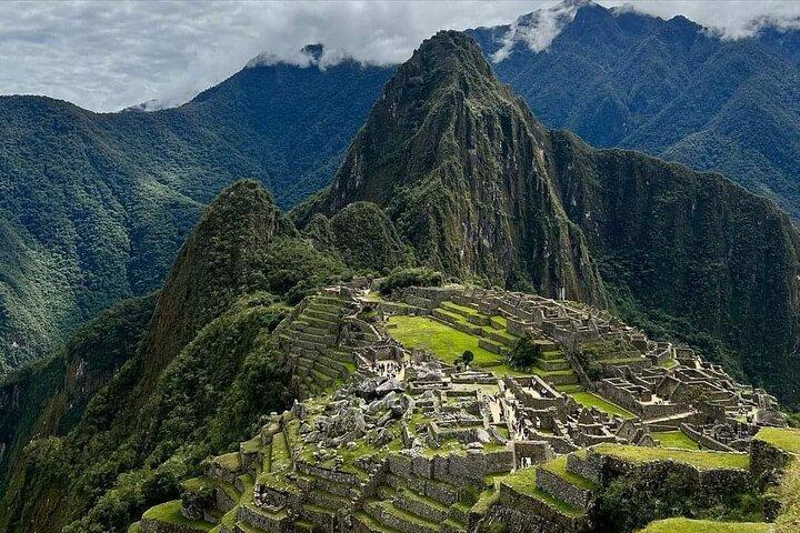Machu Picchu Full Day with Panoramic Train With Best Circuit