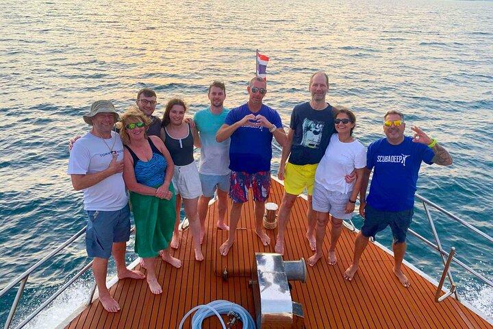 Phuket Scuba Diving Phi Phi Islands (Solo buceadores certificados)