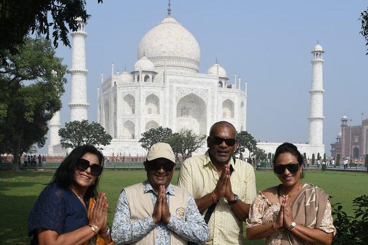 Le même jour Taj Mahal et Fort Rouge au départ d'Ahmedabad par avion
