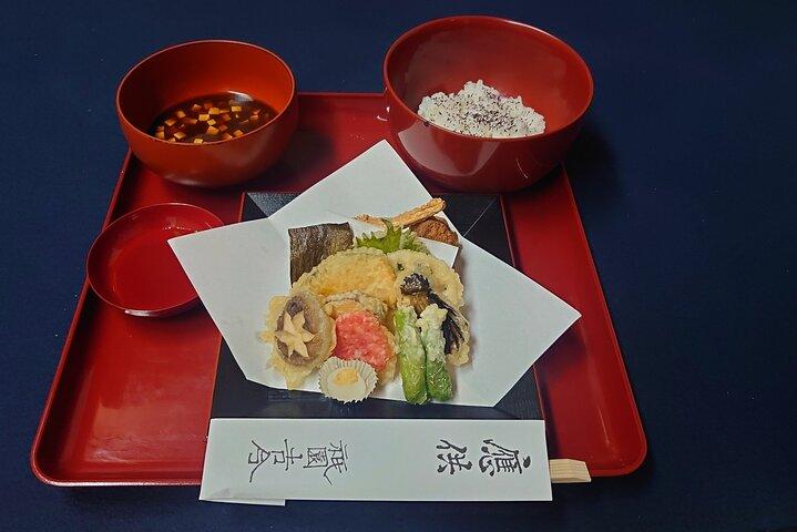 Oplev Japans traditionelle kulturnattur i Kyoto
