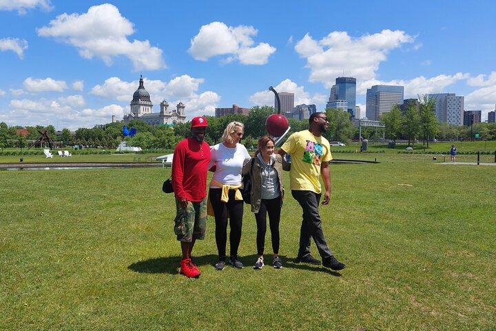 Minneapolis Walking Art Tour - Cuore del centro
