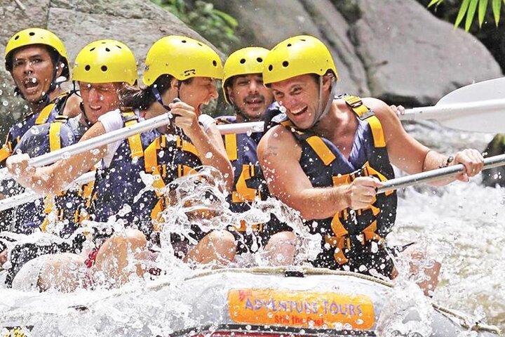 Bali White Water Rafting e Bali Swing Experiência