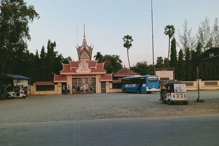 Verken Phnom Penh City met lokale gids ophalen bij uw hotel