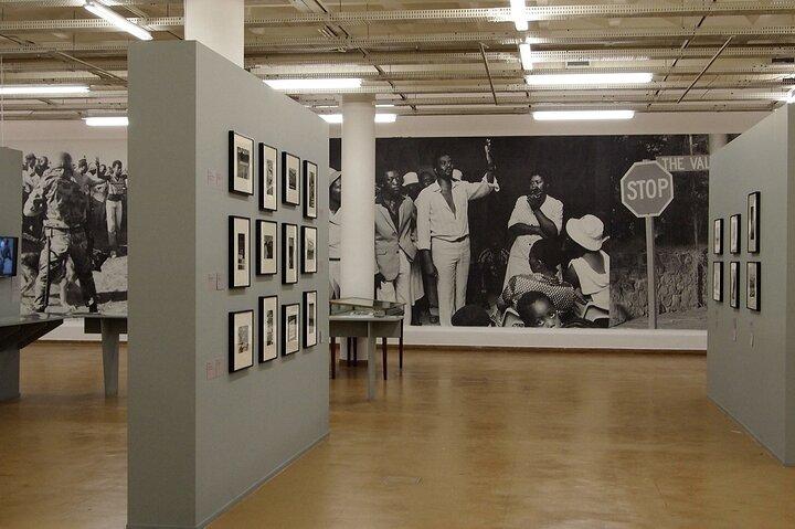 Excursión de día completo a Johannesburgo al Museo del Apartheid y Soweto